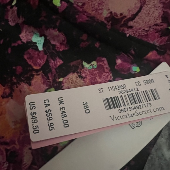 Victorias Secret Bikini Top - Picture 2 of 2